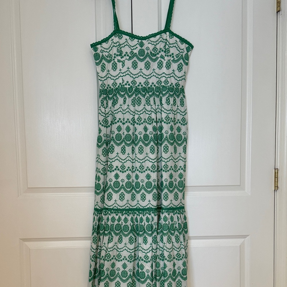 Adrianna Papell Chic Green Lace Maxi Dress
